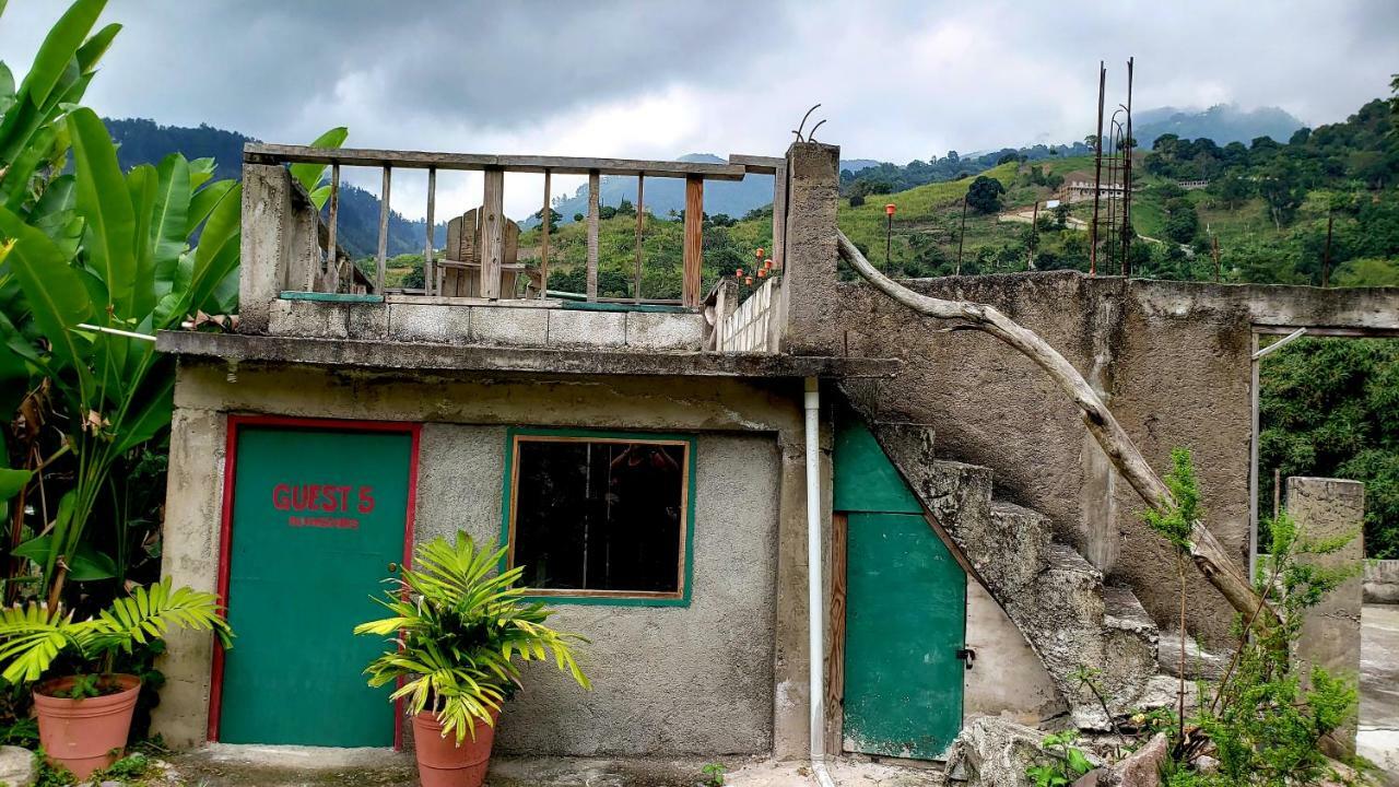 Prince Valley Guesthouse Irish Town المظهر الخارجي الصورة